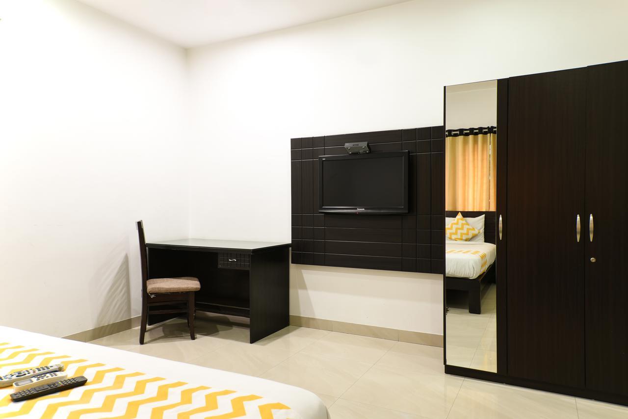 Fabhotel Hill View Jubilee Hills Hyderabad Exterior photo